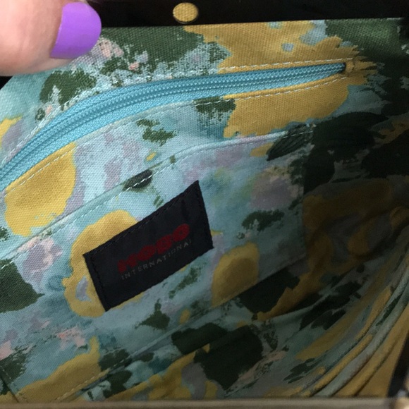 HOBO mini bag cream white leather clutch or 3 chain strap beautiful evening bag - Picture 3 of 10